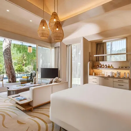 Bijal Oda ve Kahvaltı 5*